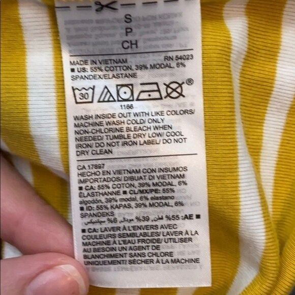 Old Navy Yellow Striped Scoop Back Top Size Small - Picture 4 of 4